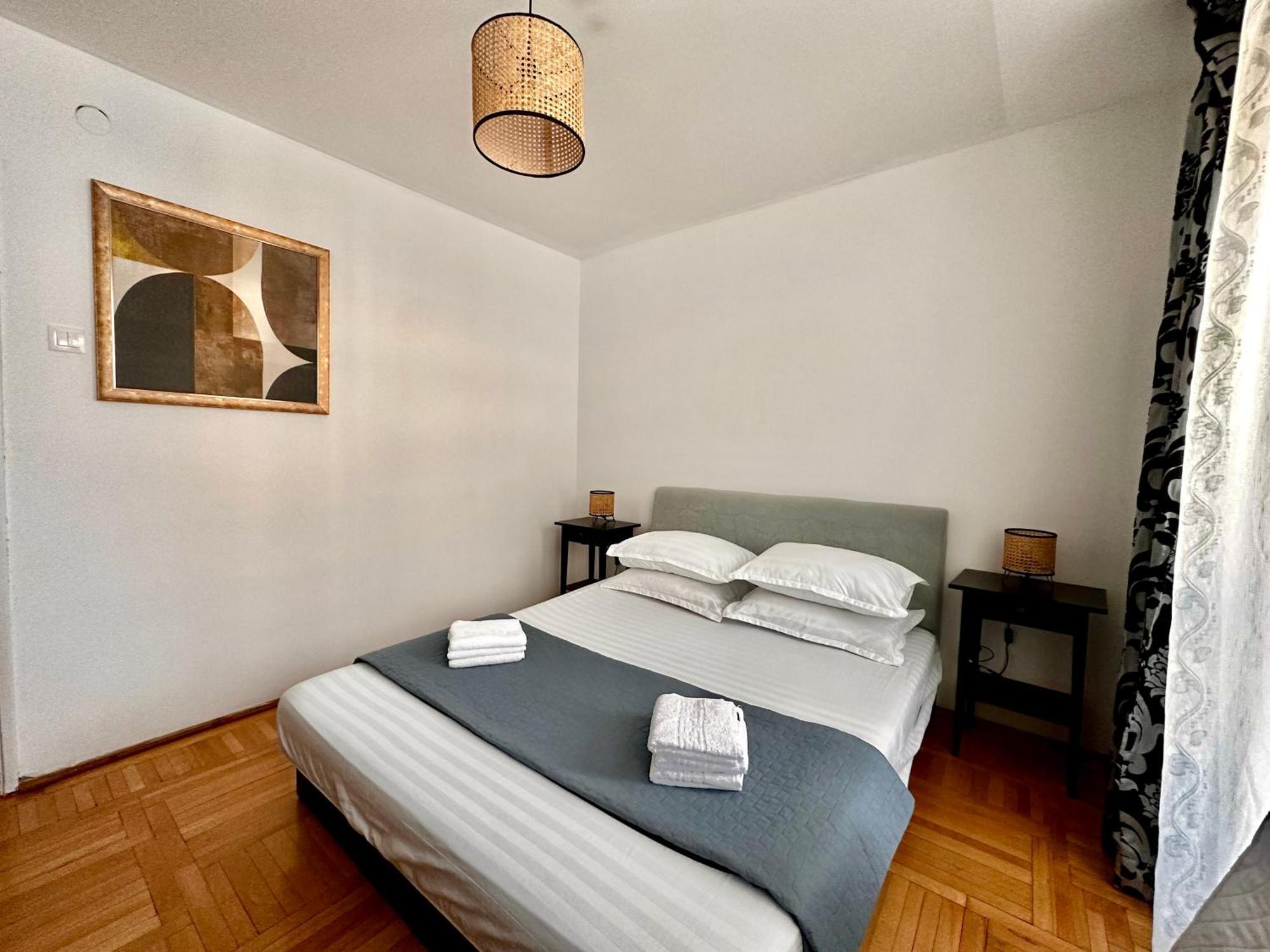 Spacious Zen, Smart Tv, Fully Equipped Kitchen, 70 Mp, Tichete De Vacanta, Late Check-Out Available Bukarest Eksteriør billede